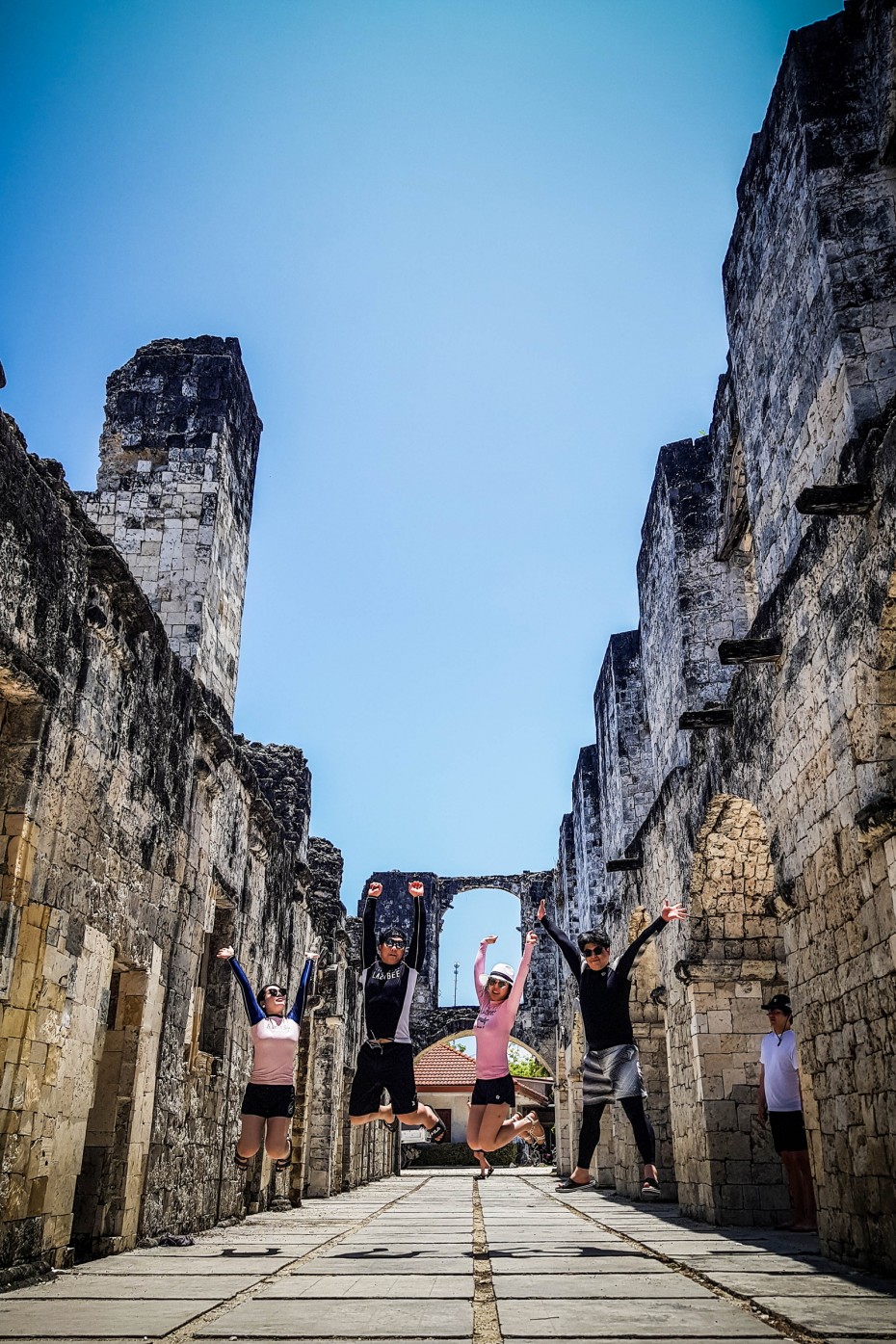 8370f699882d6a9f9486fb898fe229b4_1557285