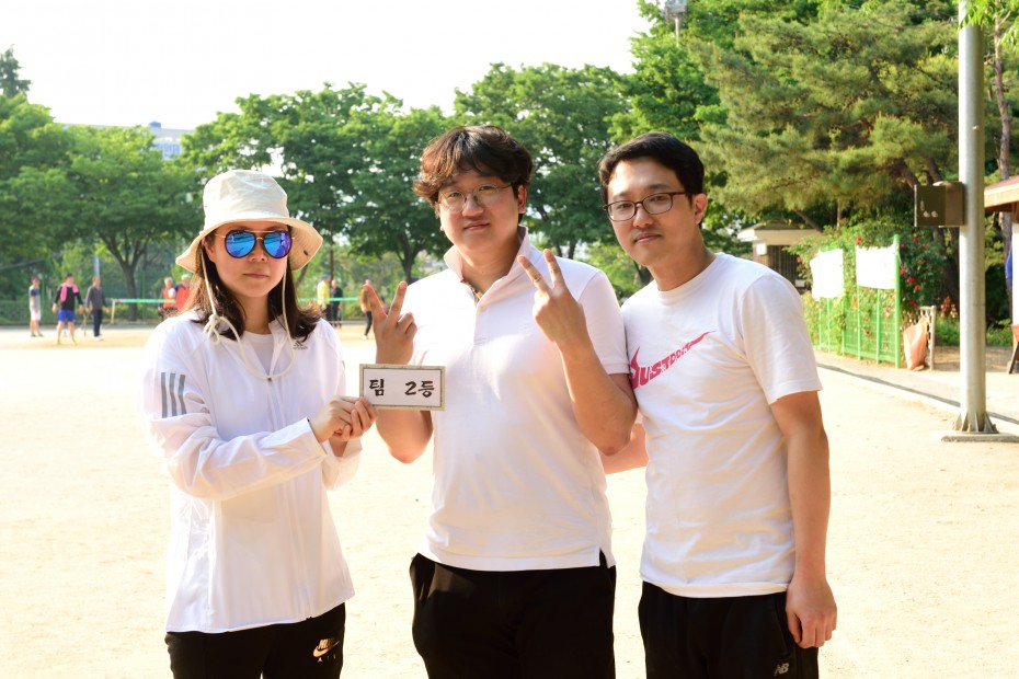 d7102174bf61694d0edc531e32e00cdc_1557992