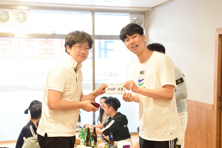 d7102174bf61694d0edc531e32e00cdc_1557992