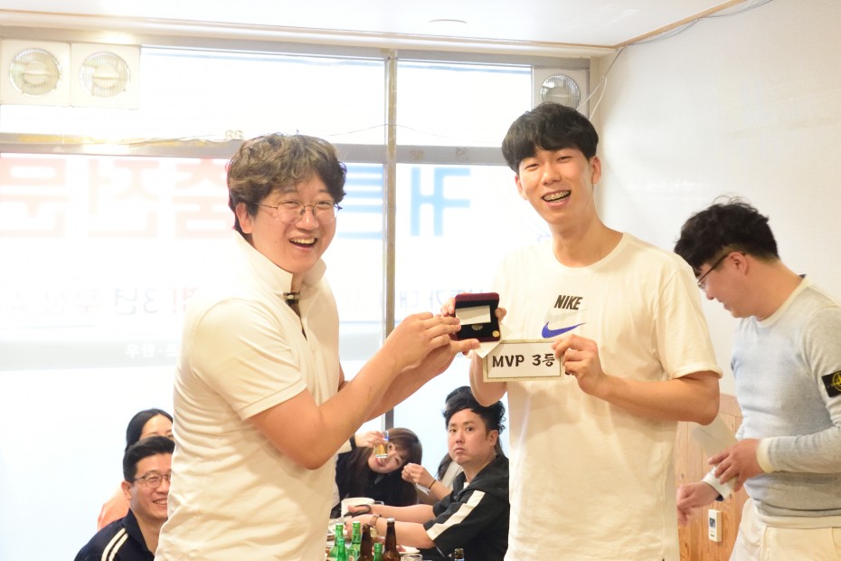 d7102174bf61694d0edc531e32e00cdc_1557992