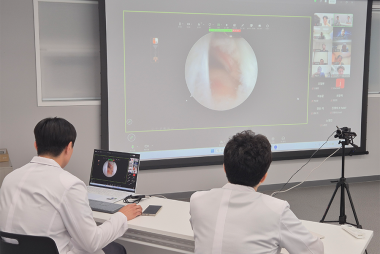 윤성대 병원장, 대한견주관절의학회 경상지회 증례토론회 …
